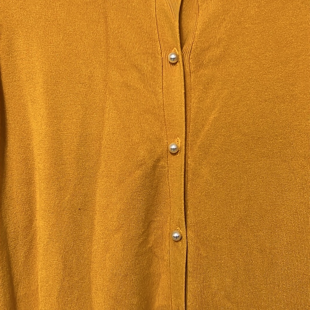 Zara knit pearl buttons cardigan - Picture 2 of 4